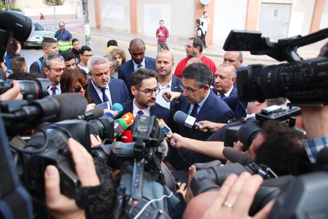 Paco Belmonte y Josep María Bartomeu antes de la comida de directivas