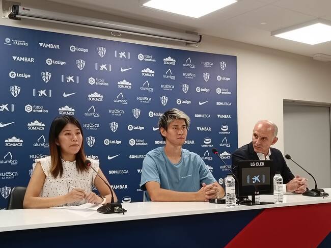 Kento Hashimoto en El Alcoraz