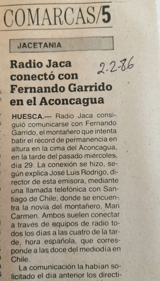 El 2 de febrero de 1986 Radio Jaca realizo un programa especial conectando con Garrido. La radio siguió día a día esta hazaña hace 4o años y varios medios regionales y nacionales se hicieron eco de la aventura