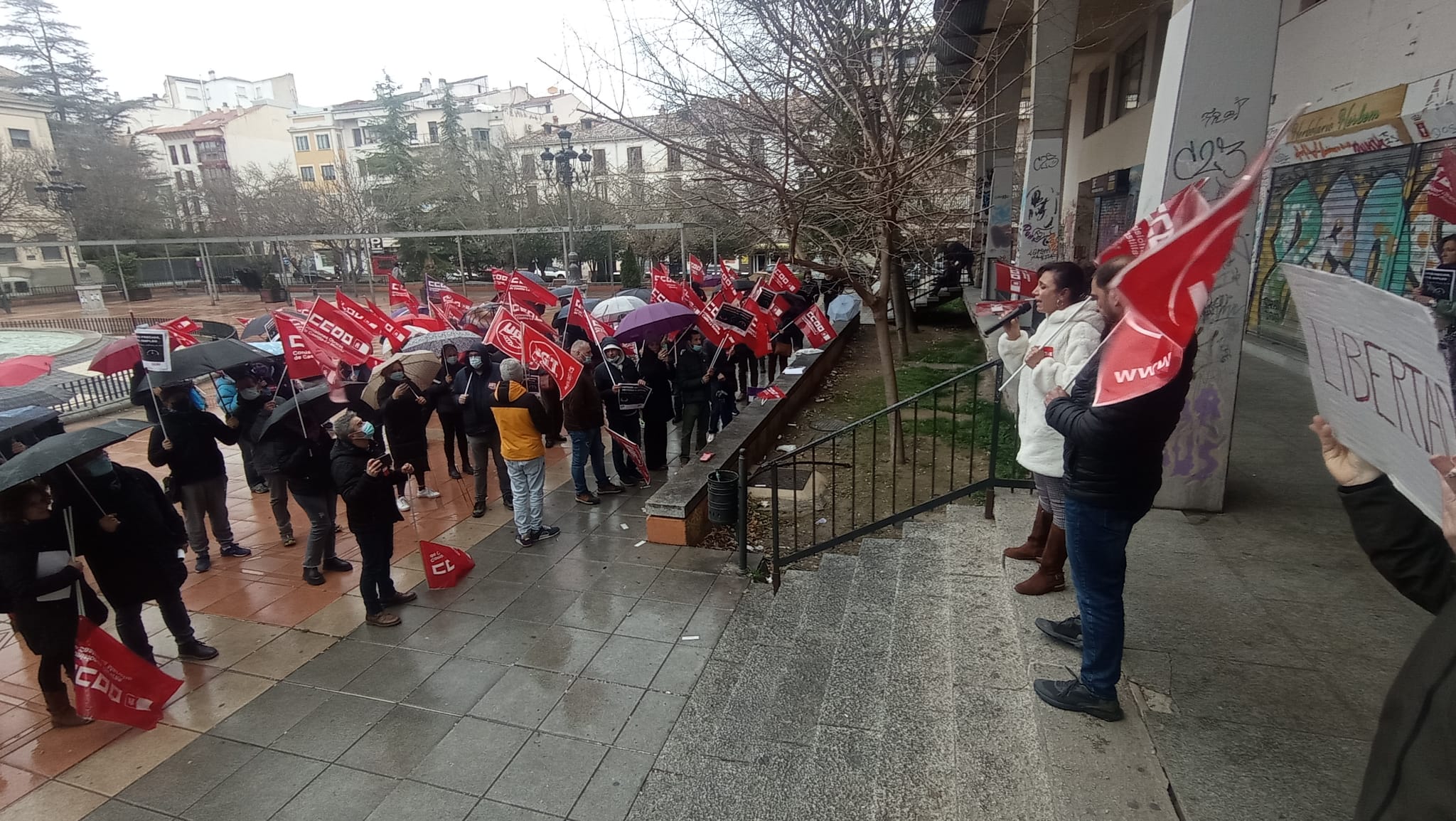 Concentración de los sindicatos en Cuenca contra la subida de los precios de la energía