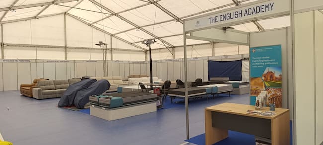 Preparativos en el interior de la Feria de Cuéllar