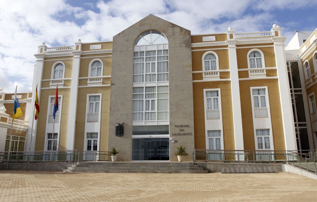 Fachada del Cabildo de Lanzarote.