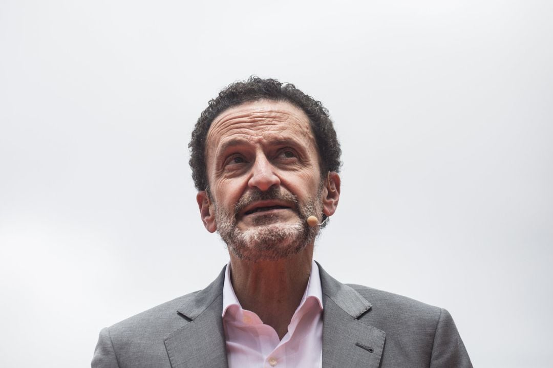 El candidato de Ciudadanos a la Presidencia de la Comunidad de Madrid, Edmundo Bal, durante un acto del partido en la Plaza del Dos de Mayo.