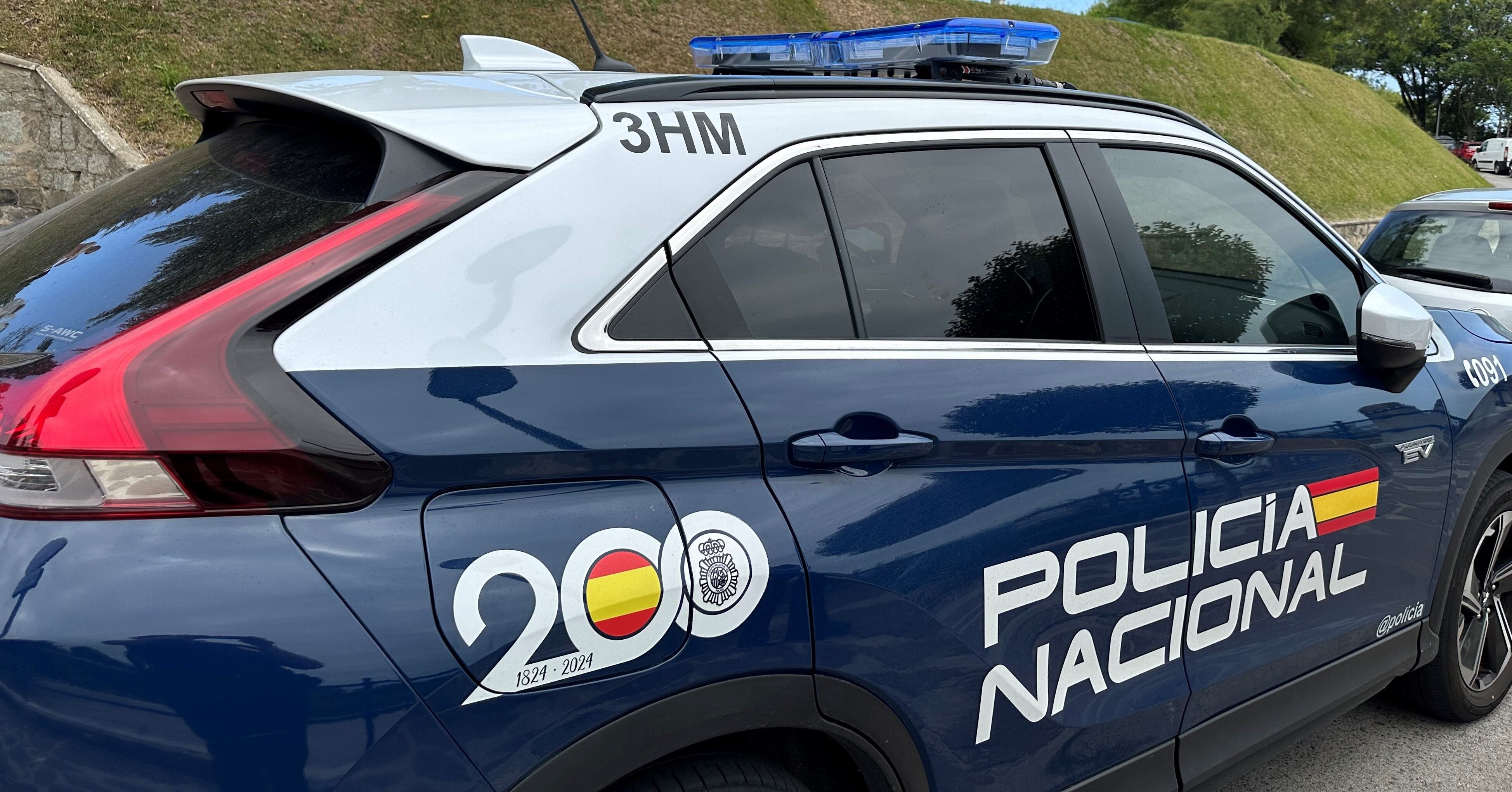 Vehículo de la Policía Nacional en Cantabria.