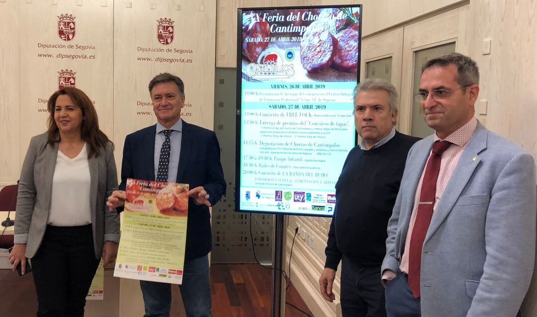 La Feria del Chorizo de Cantimpalos cumple en 2019 su XX edición