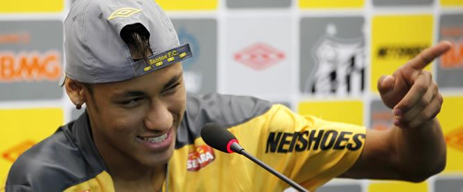 Neymar, durante una rueda de prensa