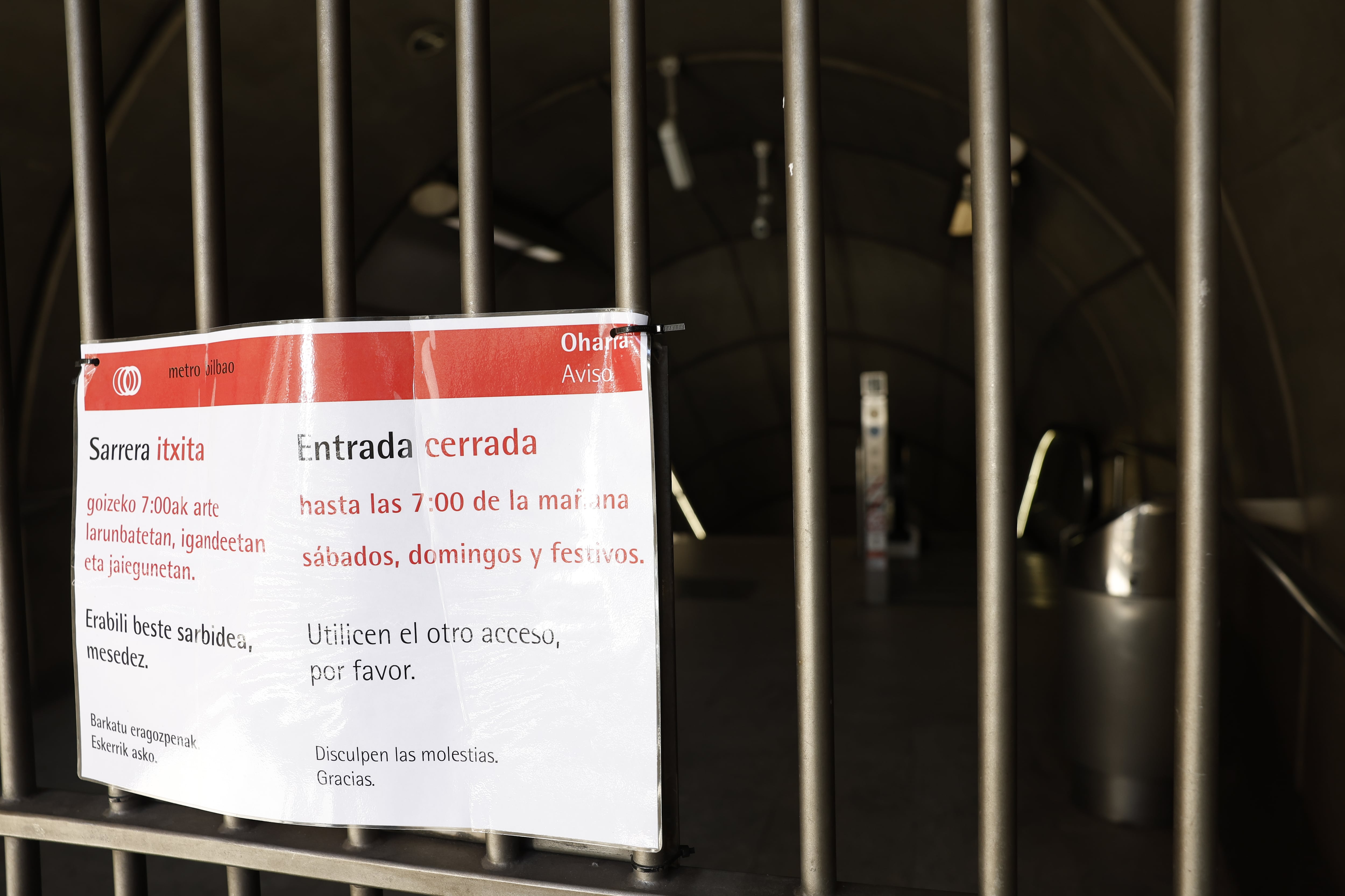 Metro Bilbao recupera la mayor parte de su servicio tras el apagón