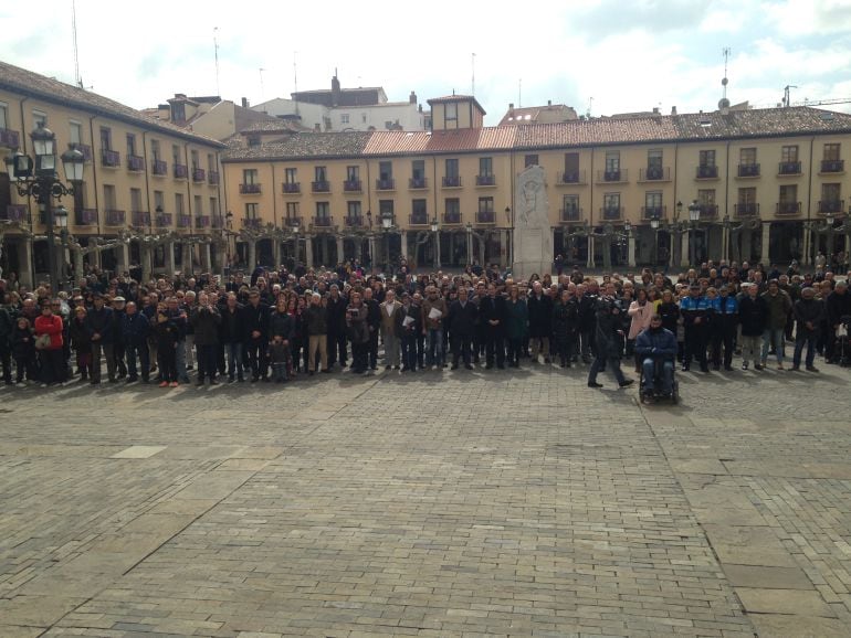 Concentración en la Plaza Mayor