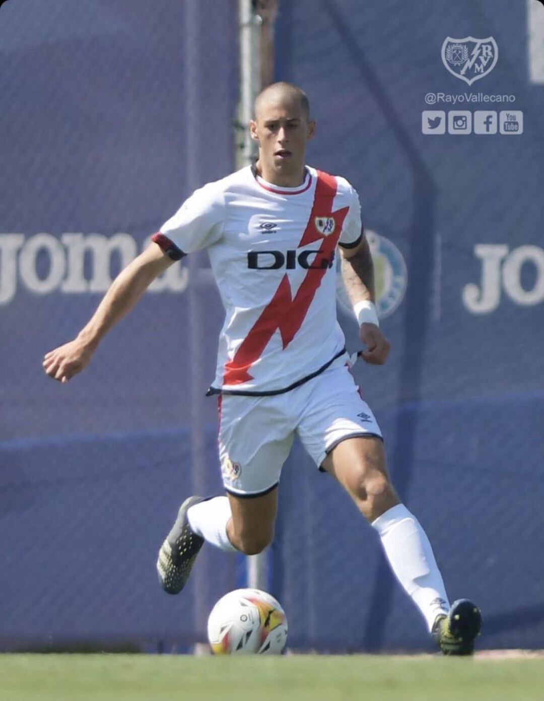 Moreno, durante un partido de la pretemporada con el Rayo Vallecano