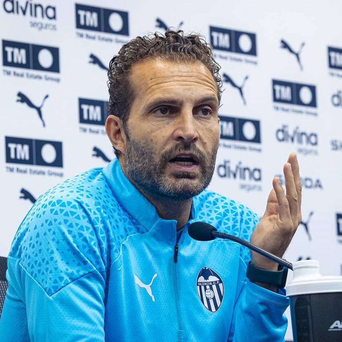 Baraja: "Cuando un entrenador tiene una serie de ambiciones y quiere cosas, el club tiene que ir detrás respandándole"