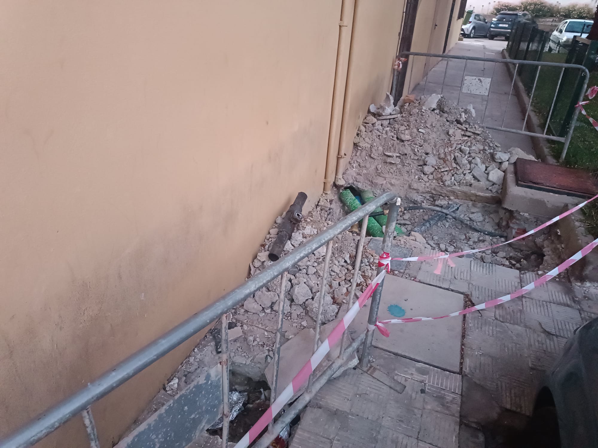 Imagen del socavón en la zona