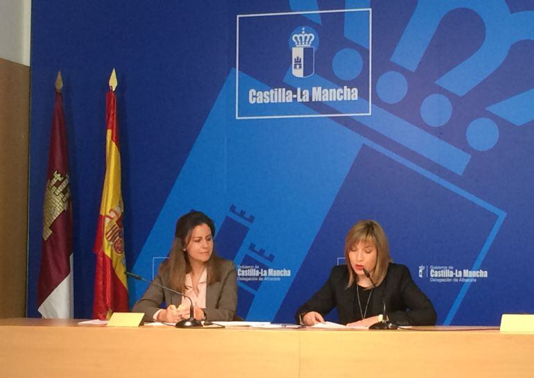 La directora provincial de Fomento explica, en rueda de prensa, cómo se repartirán las ayudas al alquiler de vivienda