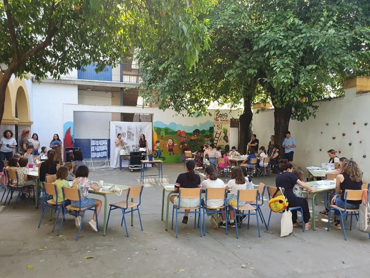 Reportaje sobre el patio del CEIP López Diéguez. EL futuro de los patios de Córdoba