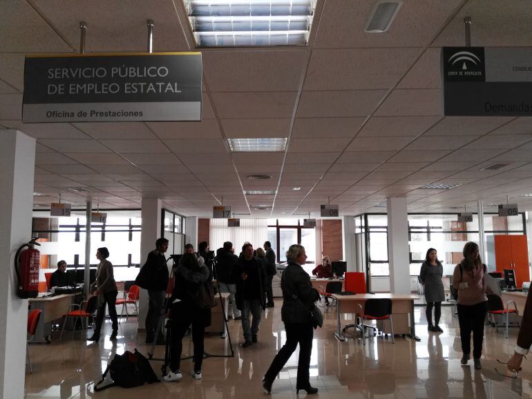 Interior de una oficina del Servicio Público de Empleo Estatal de Jerez