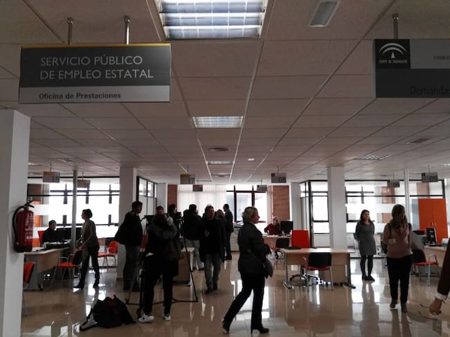 Interior de una oficina del Servicio Público de Empleo Estatal de Jerez