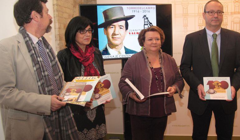 Presentación Sello Centenario Juanito Valderrama