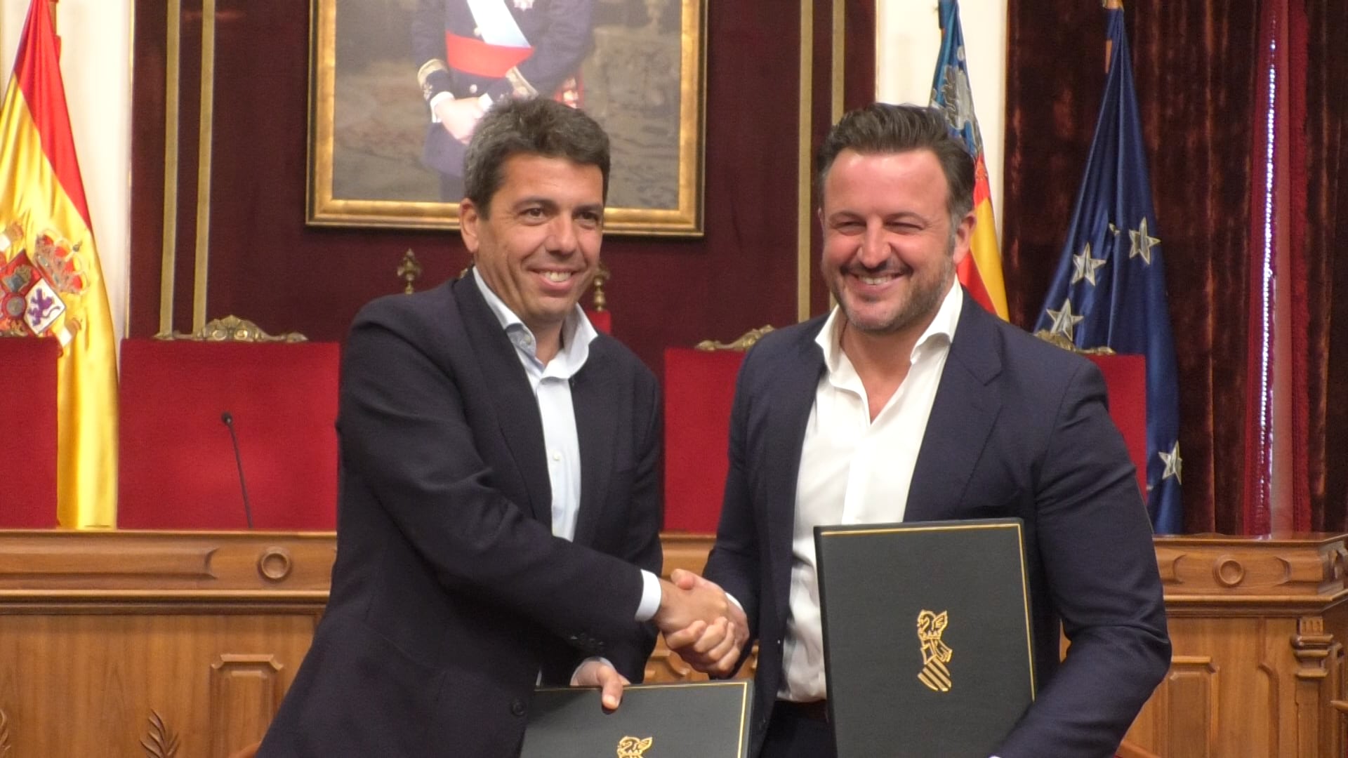 Firma convenio Ronda Sur entre Pablo Ruz y Carlos Mazón