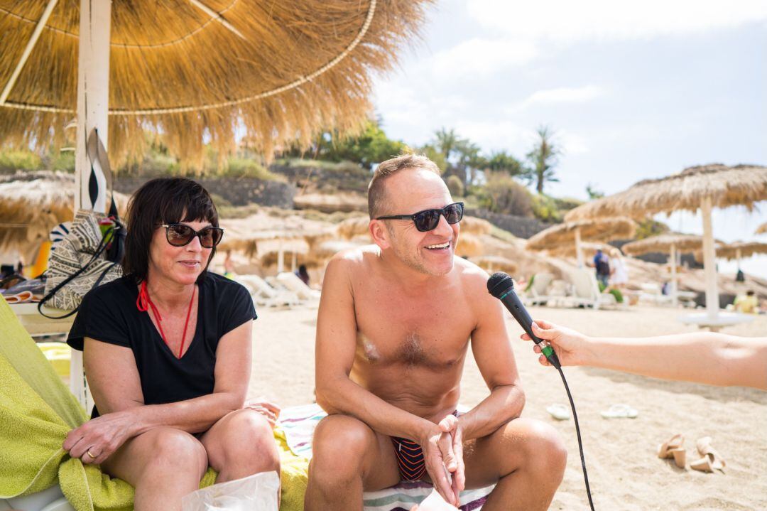 Turistas en la playa