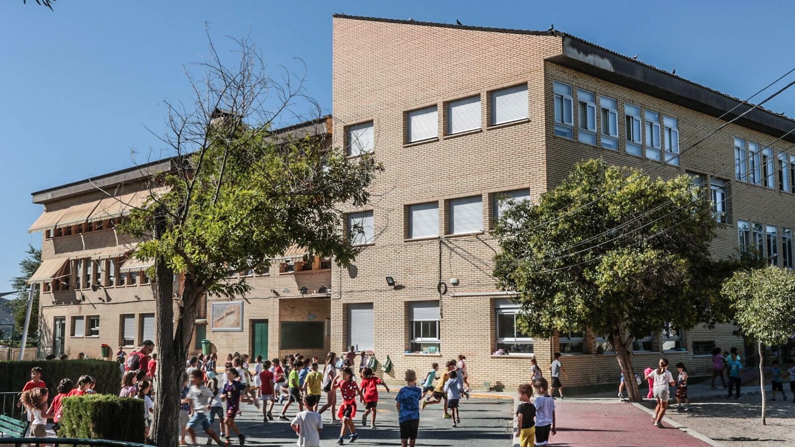 El Consejo solicitará formalmente a la Conselleria la creación de una nueva línea por curso