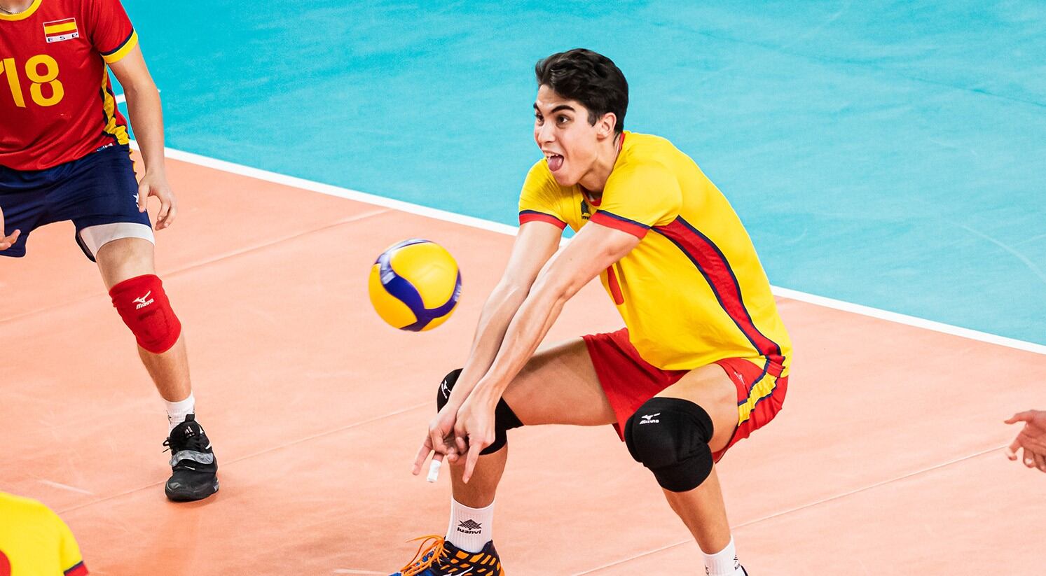 TORUN 08.04.2022
SIATKOWKA KWALIFIKACJE DO CEV MISTRZOSTW EUROPY EUROVOLLEY U20 MEZCZYZN HISZPANIA - POLSKA
VOLLEYBALL CEV MEN&#039;S U20 EUROPEAN CHAMPIONSHIP EUROVOLLEY QUALIFIERS SPAIN - POLAND
NZ CARLOS NIEVES SUAREZ
FOT. KACPER KIRKLEWSKI / 400mm.pl