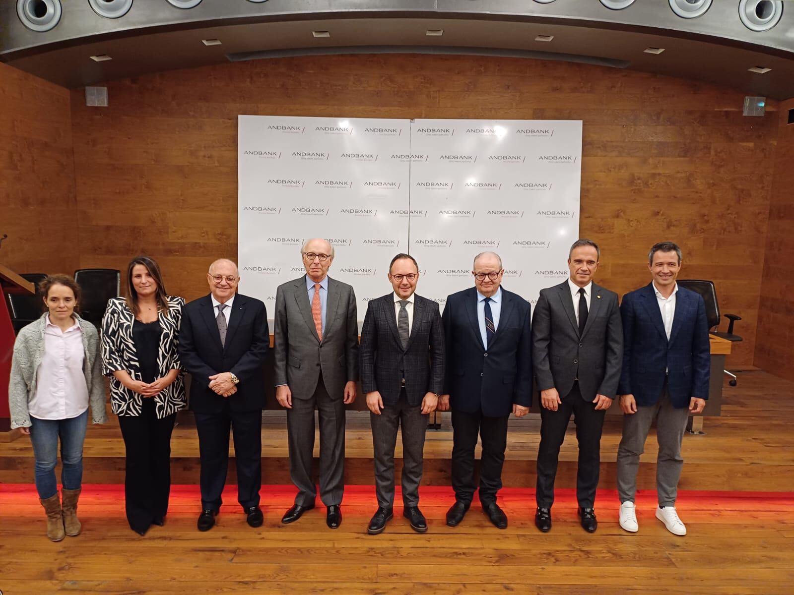 Alguns dels membres del comitè organitzador dels JJPPEE Andorra 2025.