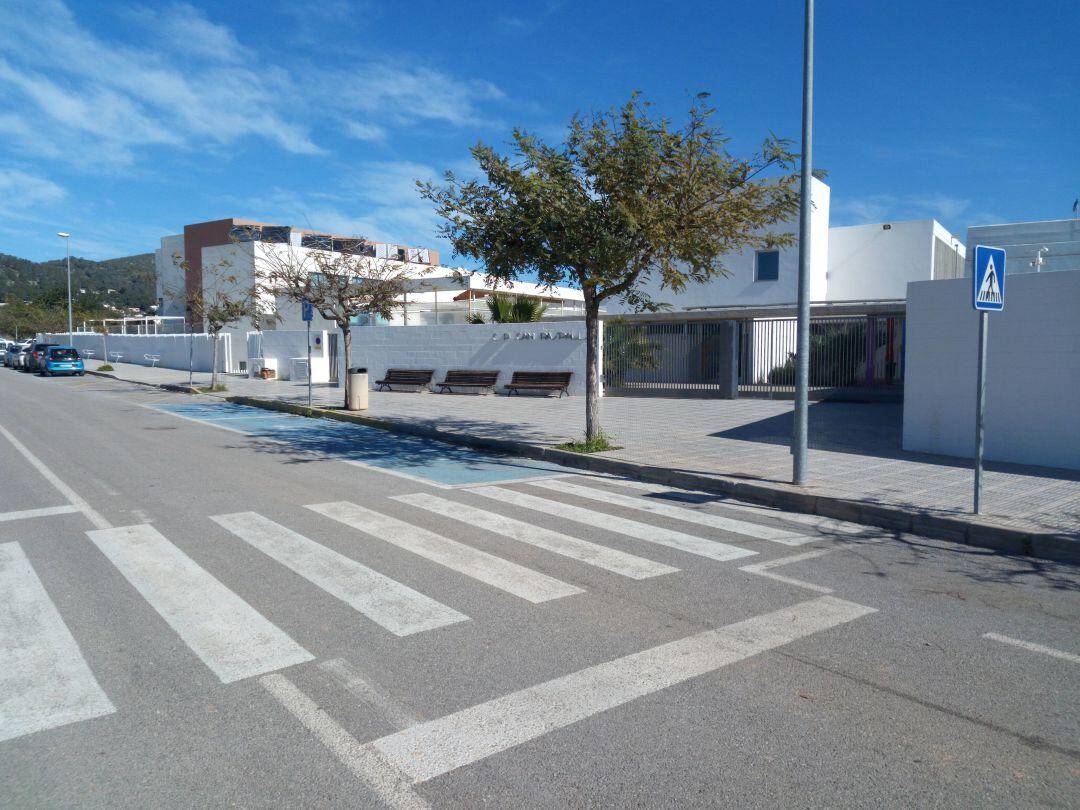 Imagen de un colegio de Ibiza