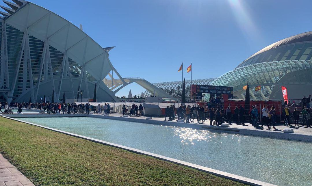 La meta del Maratón València de 2021 está en la Ciudad de las Artes y las Ciencias. 