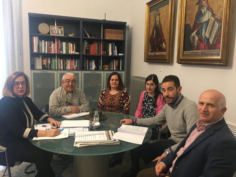 Reunión en la Diputación de Palencia con el alcalde de San Cebrián de Mudá