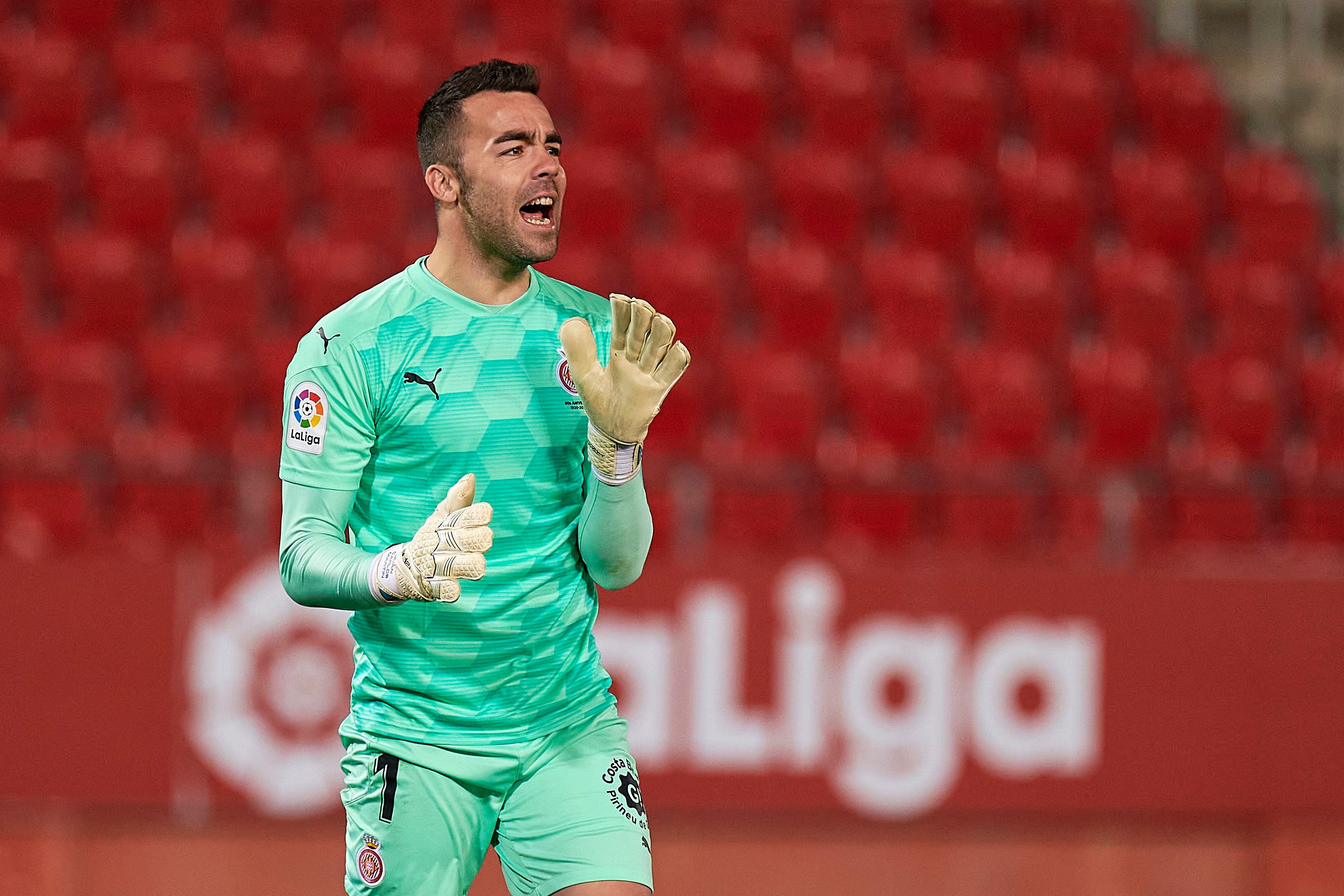 MALLORCA, SPAIN - JANUARY 30: Juan Carlos of Girona reacts during the La Liga Smartbank match between RCD Mallorca and Girona FC at Estadi de Son Moix on January 30, 2021 in Mallorca, Spain. (Photo by Quality Sport Images/Getty Images)