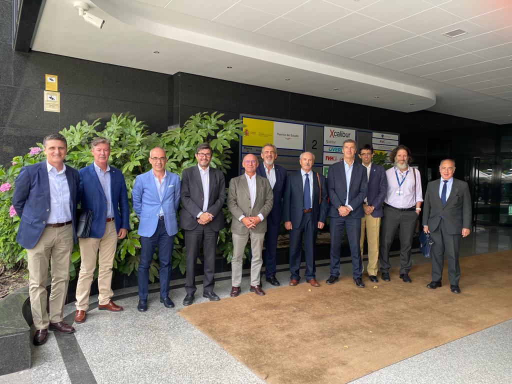 Acto el Puerto de Málaga,  en el que ha participado el presidente de la Autoridad Portuaria de Málaga, Carlos Rubio, el director, José Moyano y el presidente de Puertos del Estado, Álvaro Rodríguez Dapena, en la que consensuaron el Plan de Empresa 2022-2027