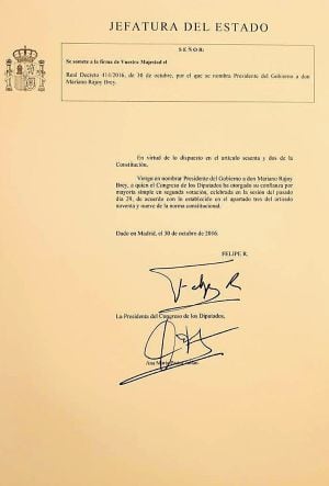 Documento del Real Decreto con el nombramiento de Mariano Rajoy como presidente del Gobierno