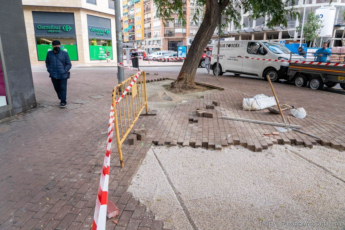 Obras de reparación del pavimento en Juan XXIII