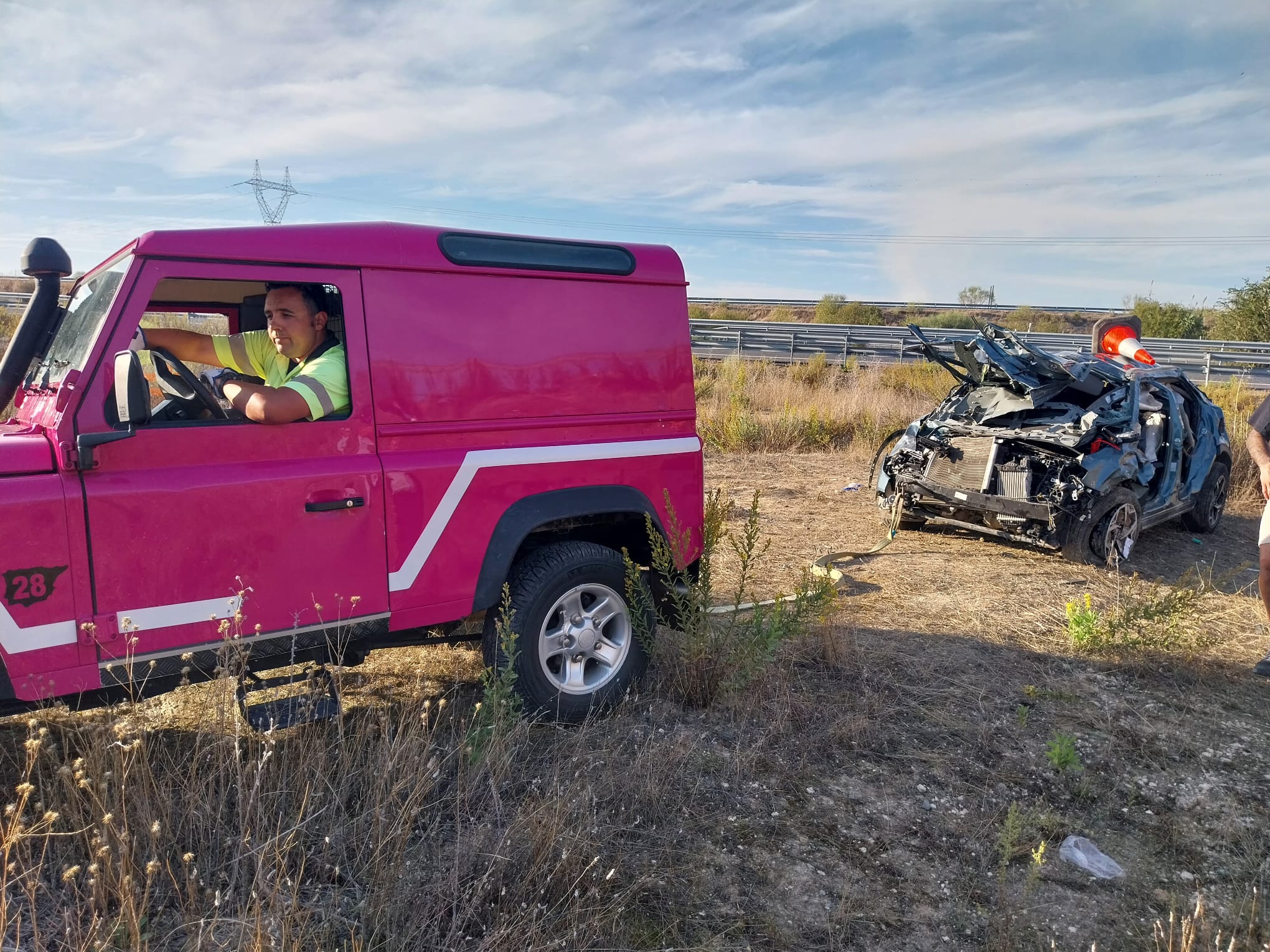 Son los encargados de desencarcelar y retirar vehículos de carreteras y arcenes