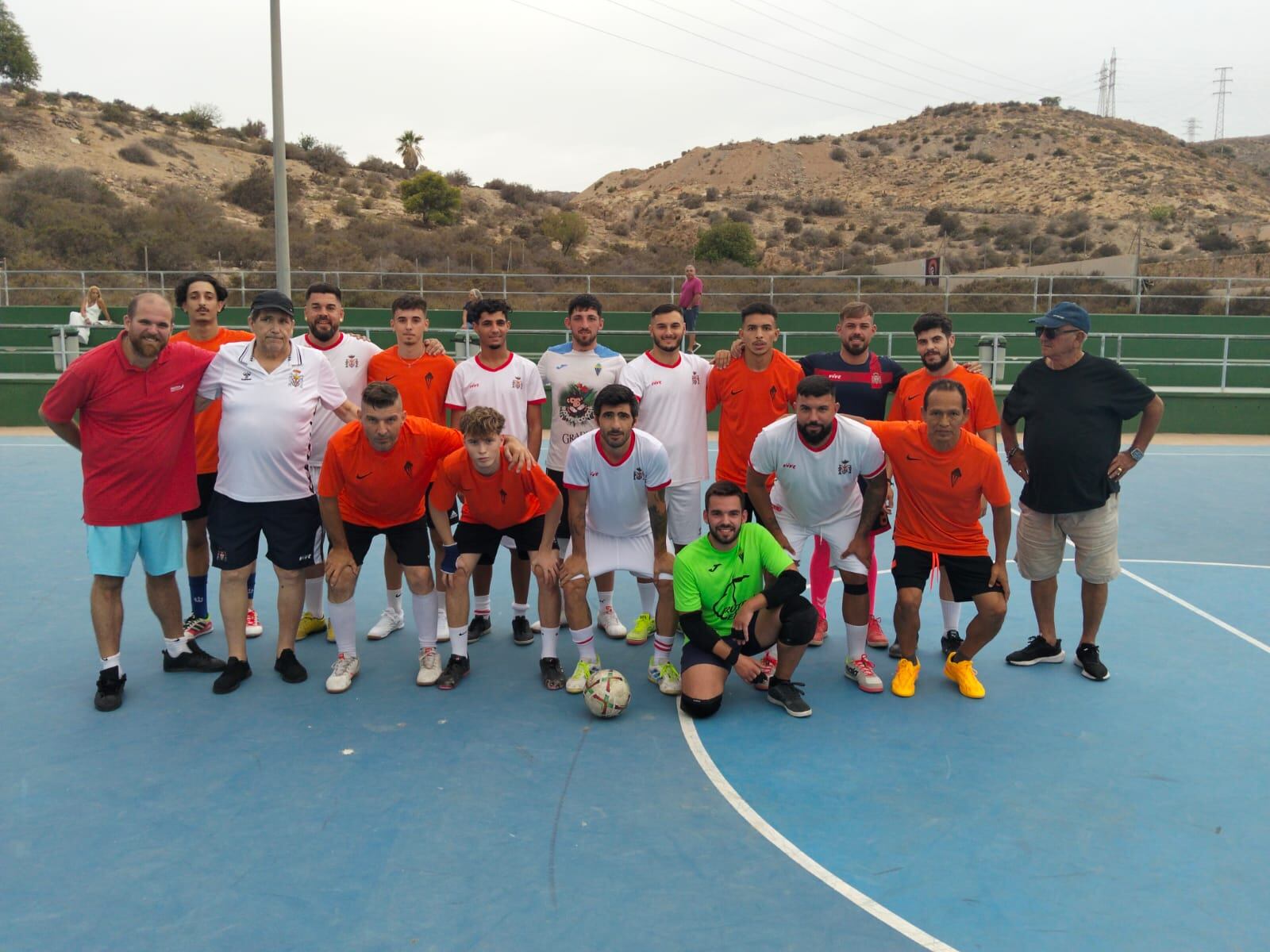 Unión de los dos equipos participantes.