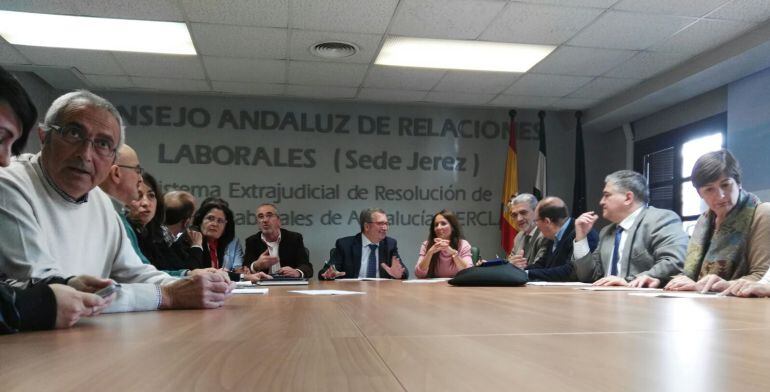 Imagen de la presentación del informe sobre resolución de conflictos laborales