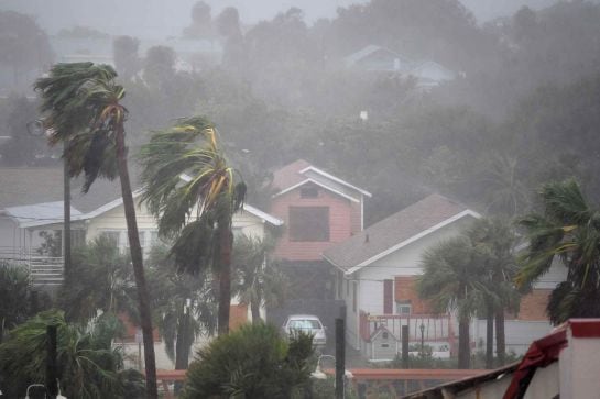 A su paso por Florida la intensidad del huracán ya había descendido a categoría 2