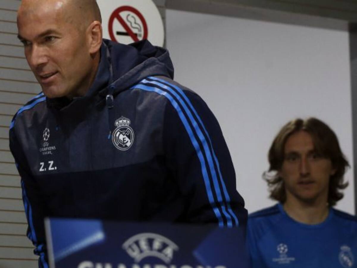 Zidane: “Lo que tenemos que hacer ante el Wolfsburgo es jugar al fútbol”