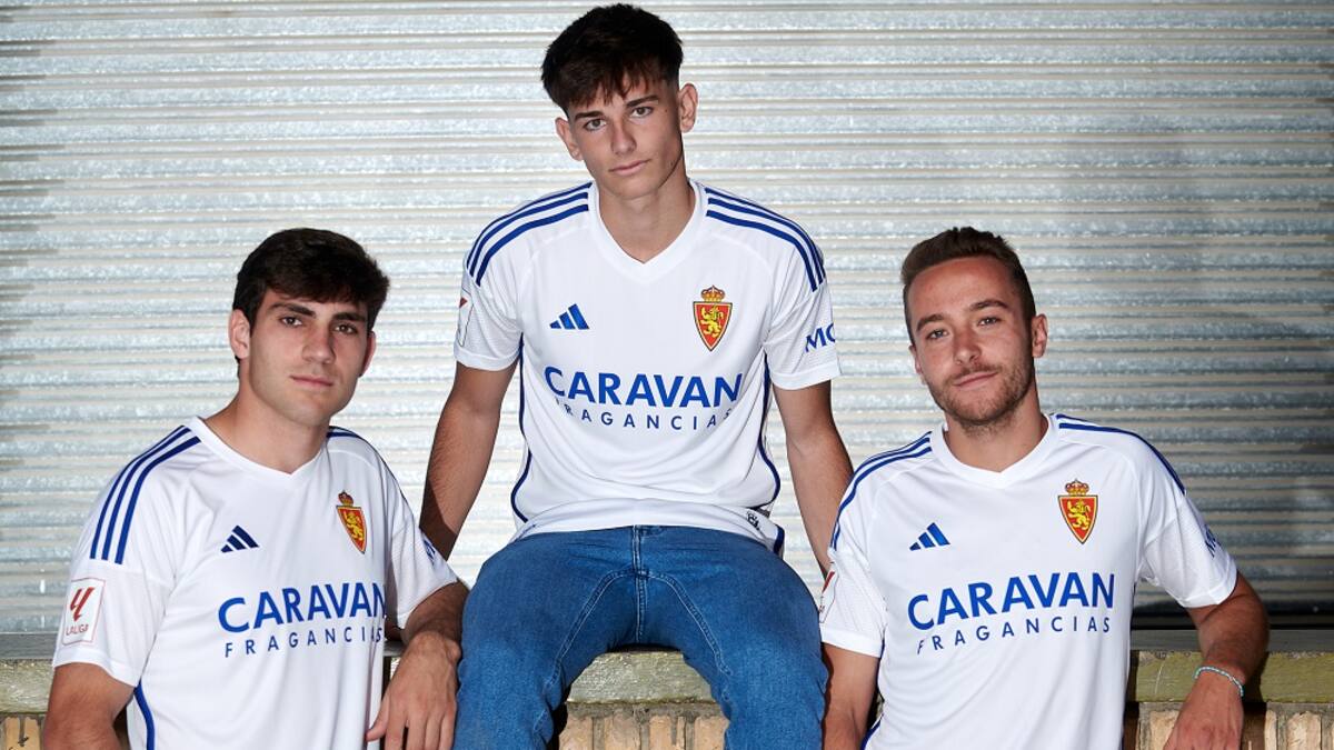 El Real Zaragoza enseña su nueva piel