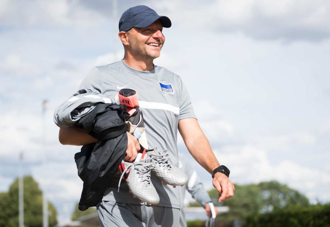 Zsolt Petry, el técnico despedido por el Hertha Berlín.