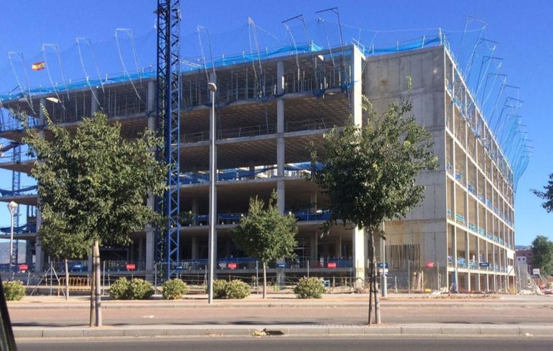 Los ERTES y la reactivación de la construcción salvan paran la caída de desempleo en Córdoba.