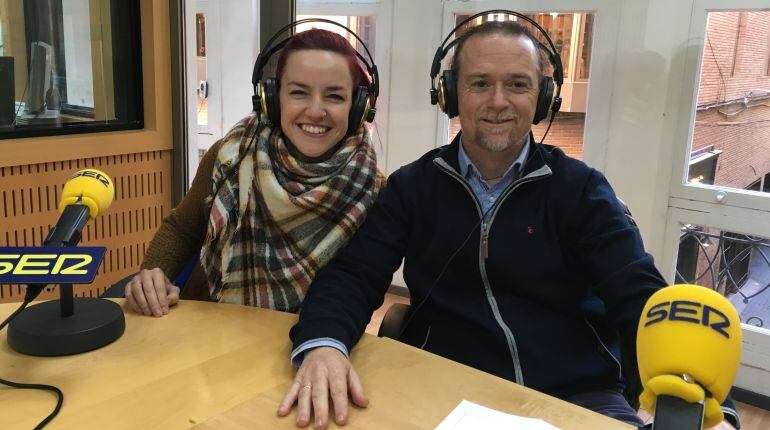 Anna Gil Wittke junto a Jesús García Jimémez, invitado esta semana en el espacio Hablando Claro.