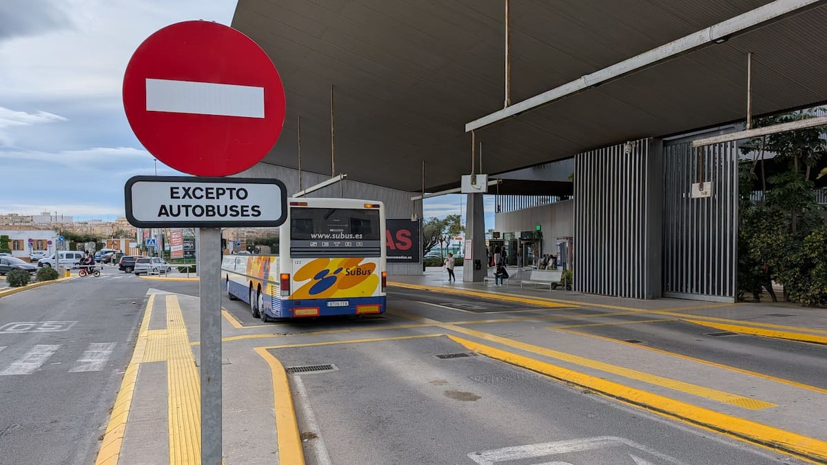 Més Santa Pola presenta una moción para aumentar la ayuda dirigida a los jóvenes que estudian fuera