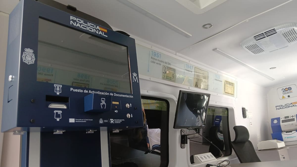 Baiona facilita la renovación de DNI y Pasaporte con el regreso de las oficinas itinerantes de la Policía Nacional