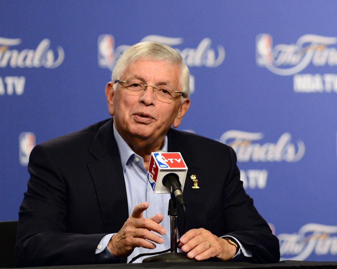 David Stern, durante una rueda de prensa.