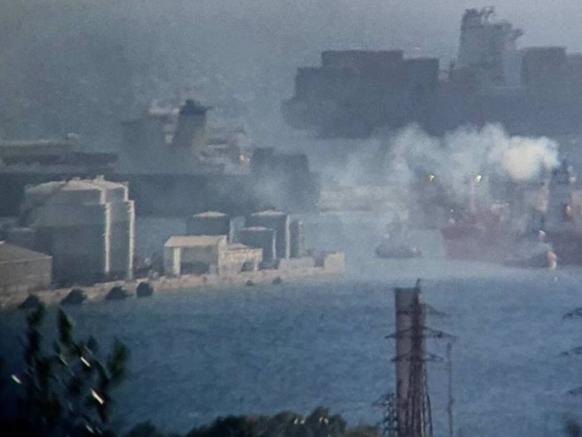 Verdemar alerta de que Gibraltar mantiene 'una gasolinera flotante' en la bahía de Algeciras