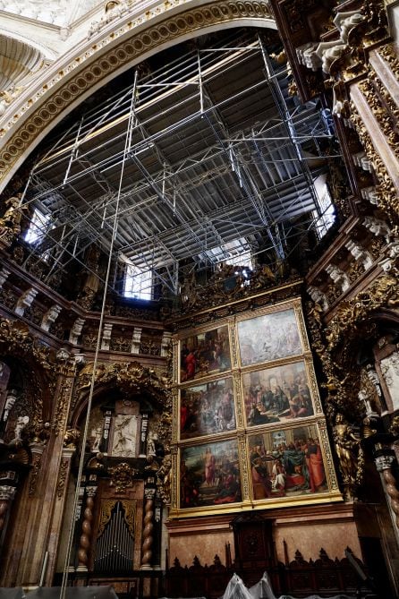 Plataforma instalada en la Catedral de València