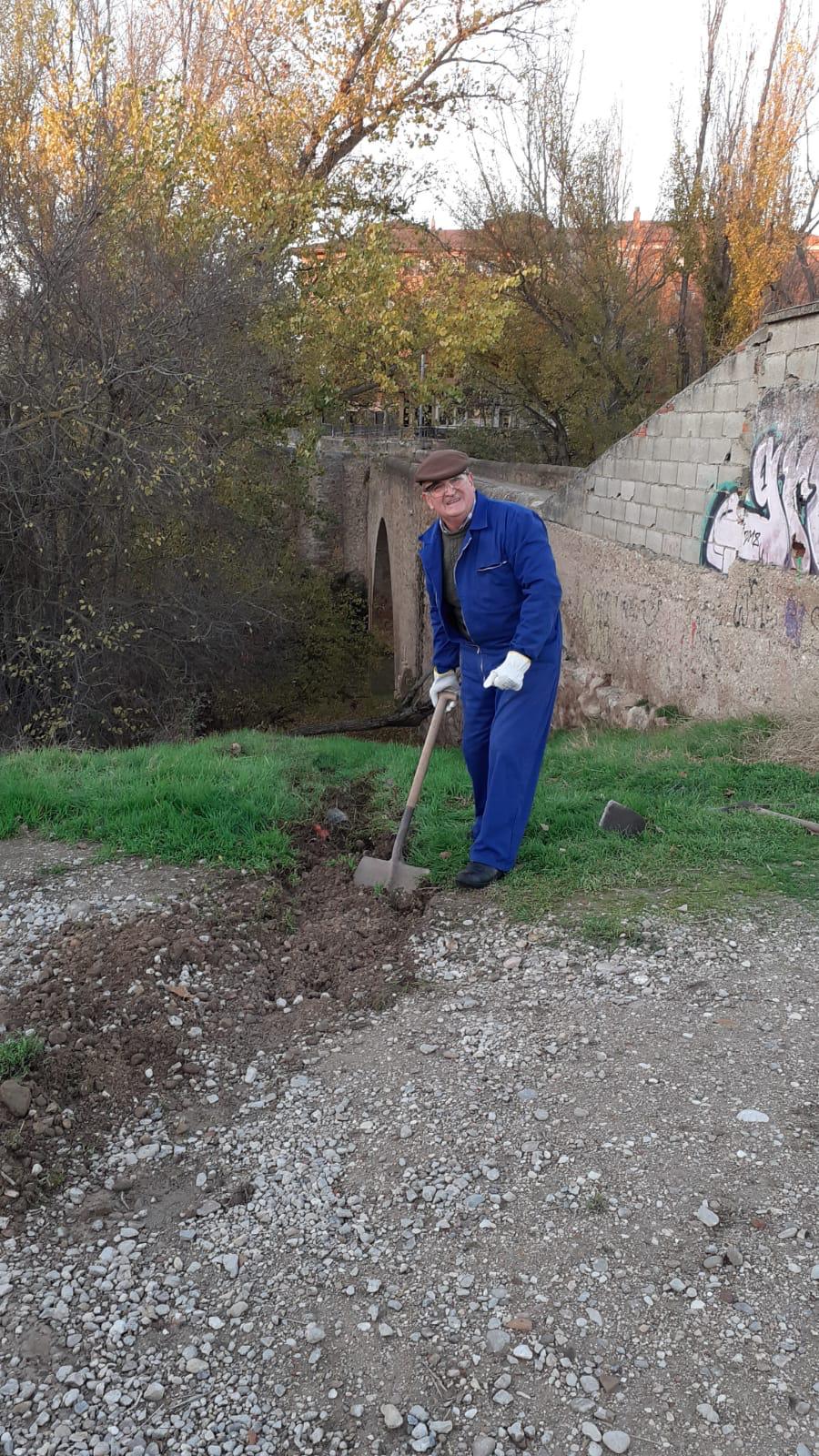 Adeliño es muy activo en Santa Catalina