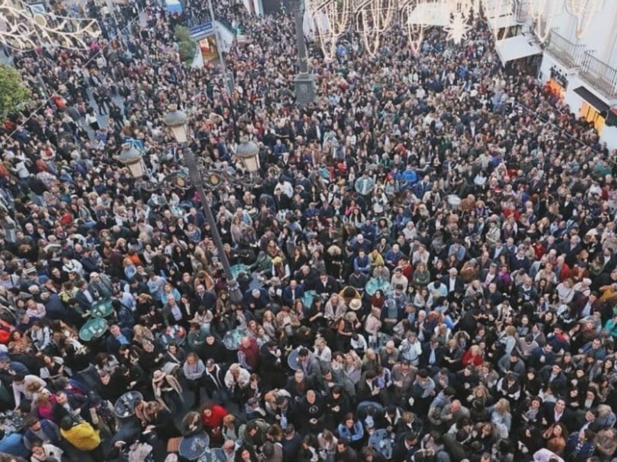 La Zambomba en el Gallo Azul llegó a congregar a casi 4.000 personas