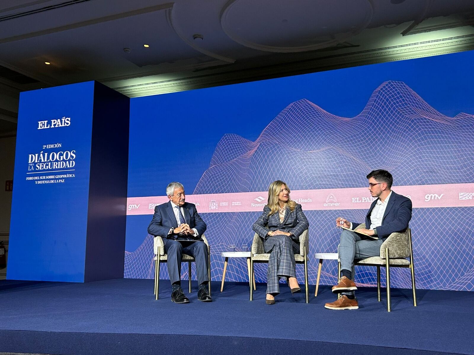 Mar Vaquero durante su intervención en el coloquio de El País