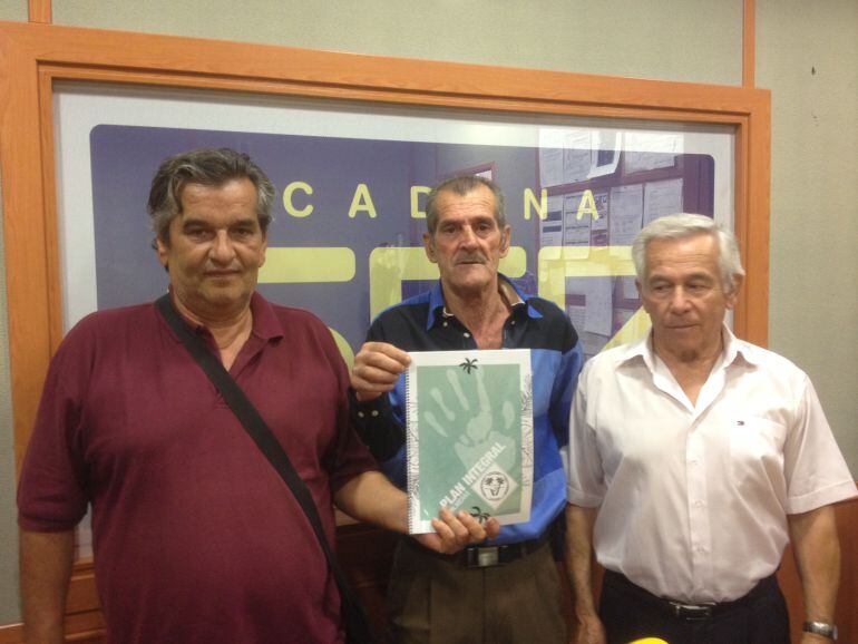 Eugenio Rosa, Antonio Fernandez y Francisco Cali Palmeras